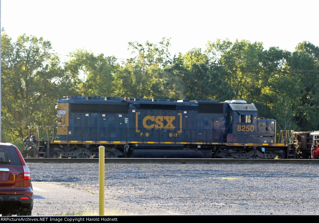 CSX 8250